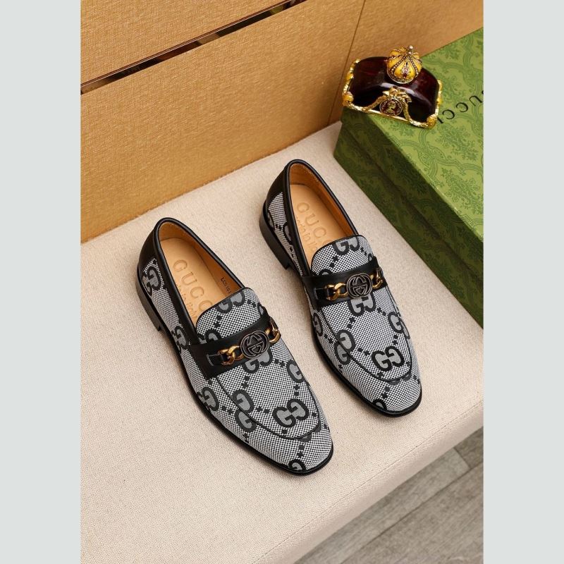 G*u*i leather shoes